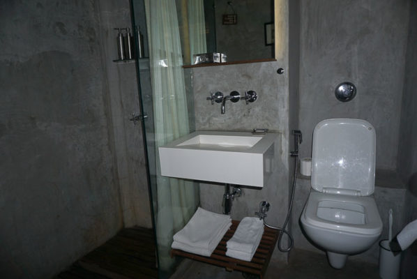 Abode Bombay bathroom