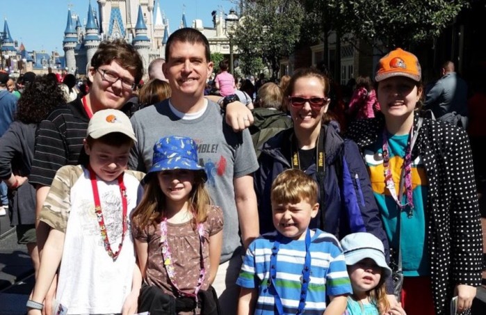 Expert family travel hacker at Disney