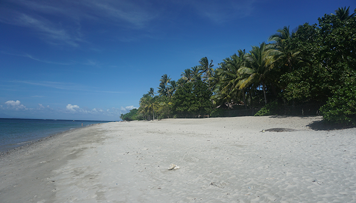 Aninuan beach, Mindoro
