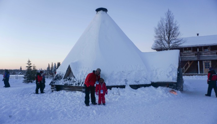 The Reindeer Village warming hut