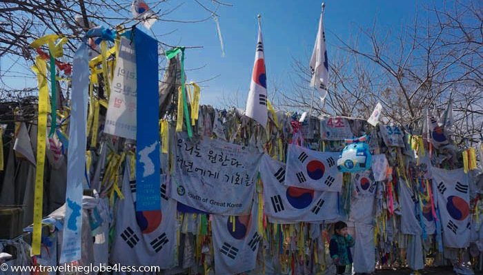 Messages to loved ones at the DMZ