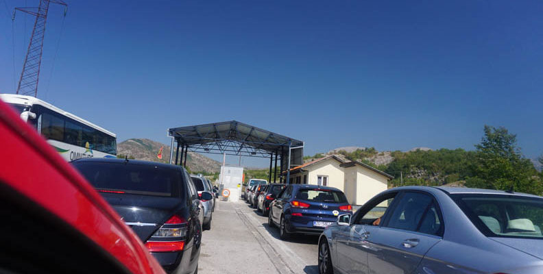 Montenegrin exit border