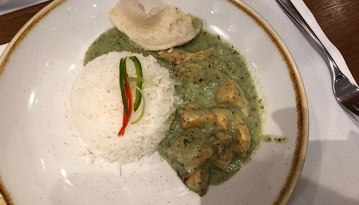 Thai curry in Cathay Pacific lounge