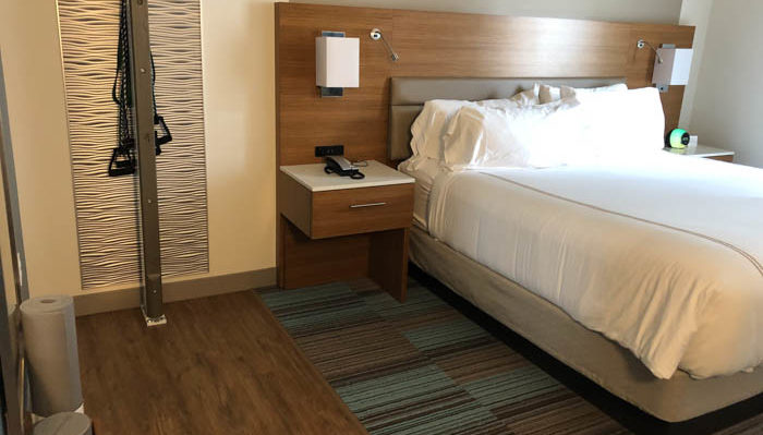 Even Hotel Seattle bedroom