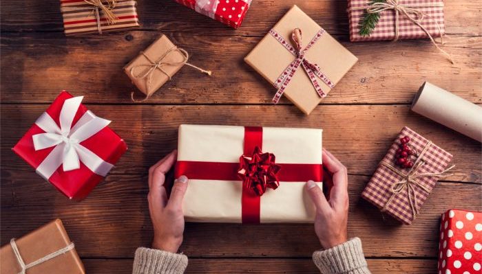 Amazing christmas presents for travel lovers