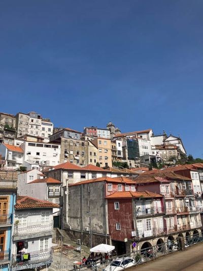 The ramshackle buildings of Porto 