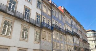 The gorgeous buildings of Porto